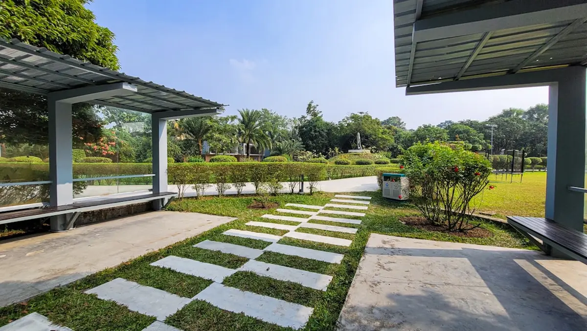 Microclimate Mastery for Year-Round Harvests